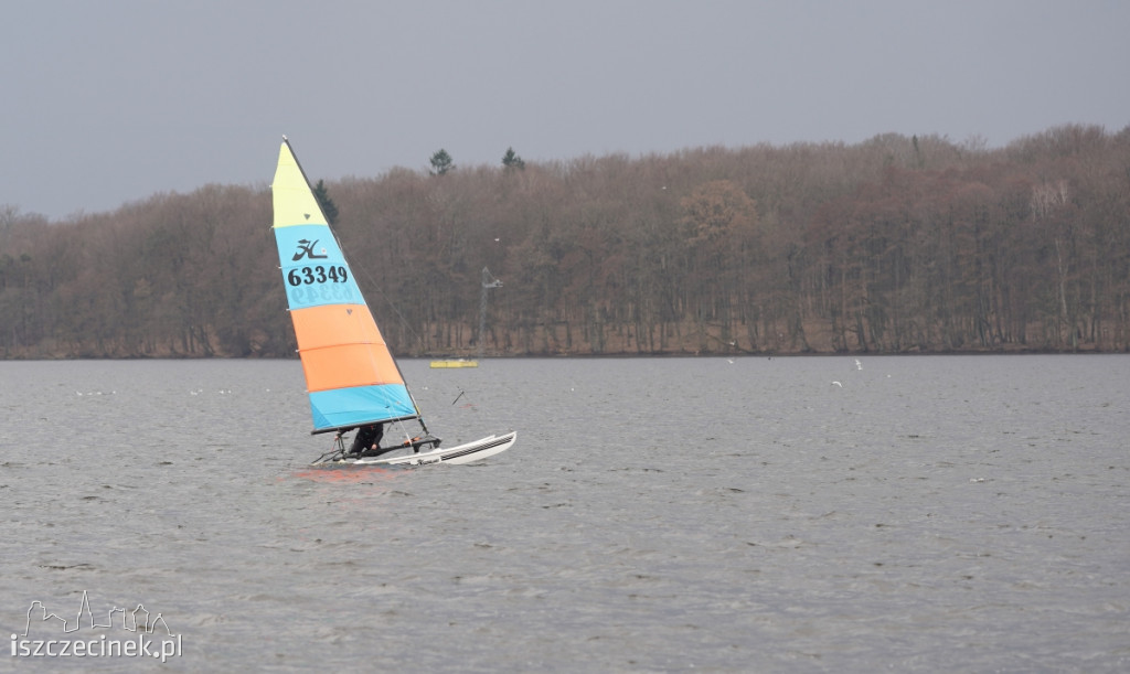 Katamarany Hobie Cat 14 na jeziorze Trzesecko [ZDJĘCIA, WIDEO]