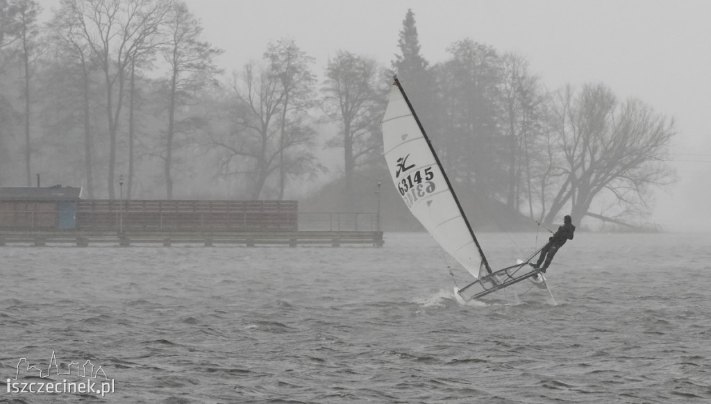 Katamarany Hobie Cat 14 na jeziorze Trzesecko [ZDJĘCIA, WIDEO]