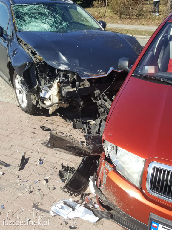 Zderzenie dwóch samochodów w Bornem Sulinowie