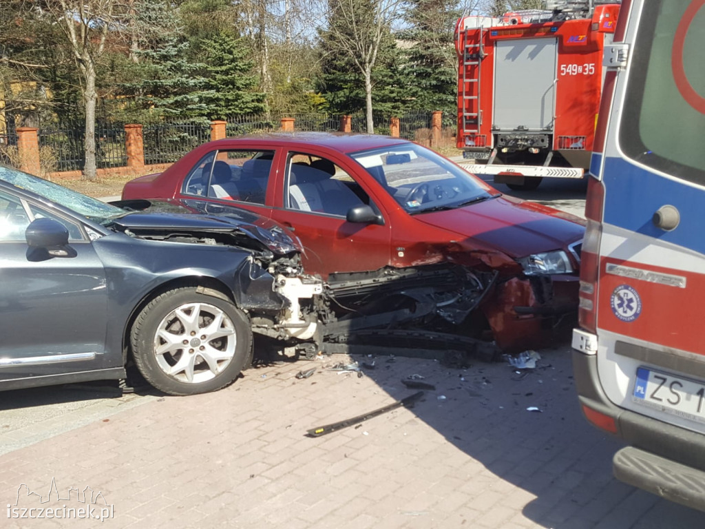 Zderzenie dwóch samochodów w Bornem Sulinowie