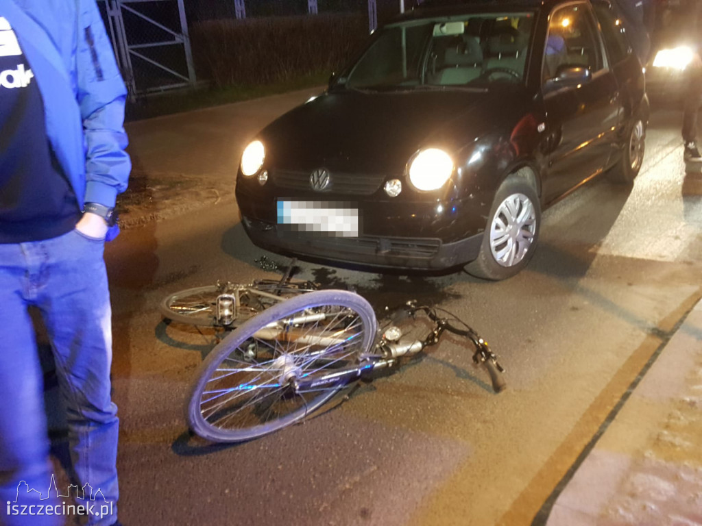 Rowerzysta potrącony na przejściu dla pieszych