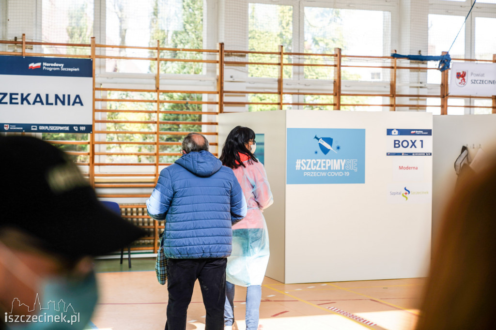 Powiatowy punkt szczepień otwarty! Tak przebiega szczepienie [FOTO]