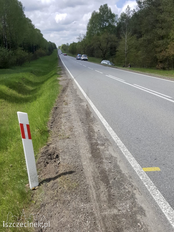 Dachowanie samochodu osobowego pod Białym Borem (DK-25)
