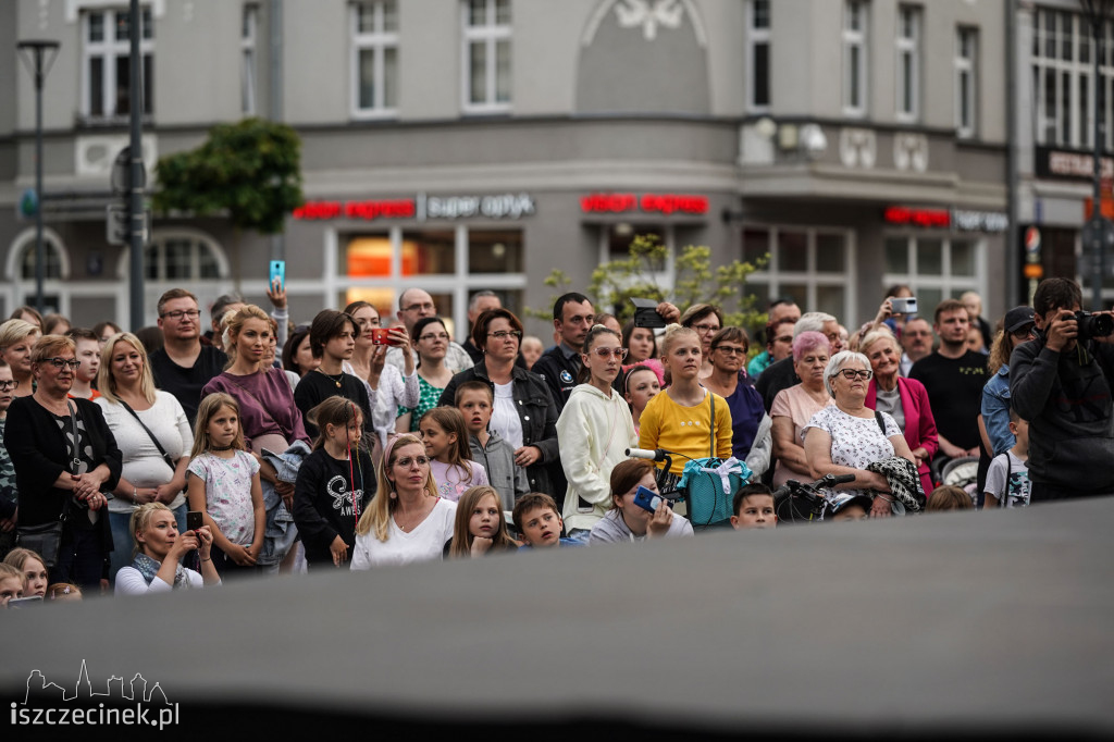 Muzy wieczorem. Niezwykłe wydarzenie przed ratuszem