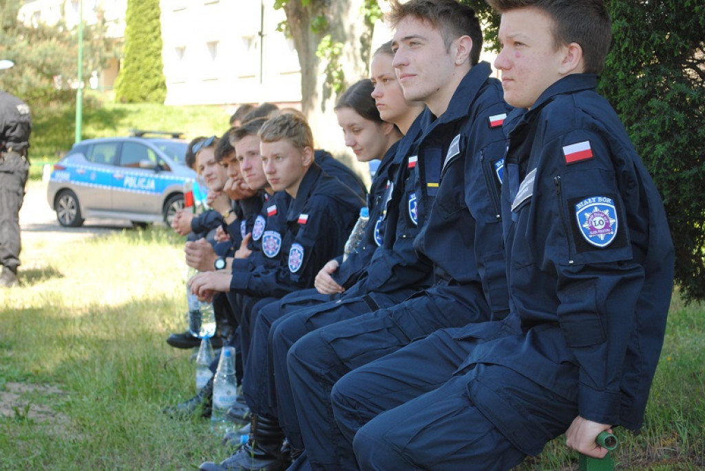 Pracowity dzień policyjnych psów