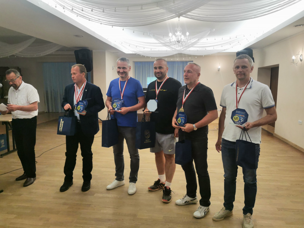 TENIS ZIEMNY. XVII Mistrzostwa Polski Samorządowców