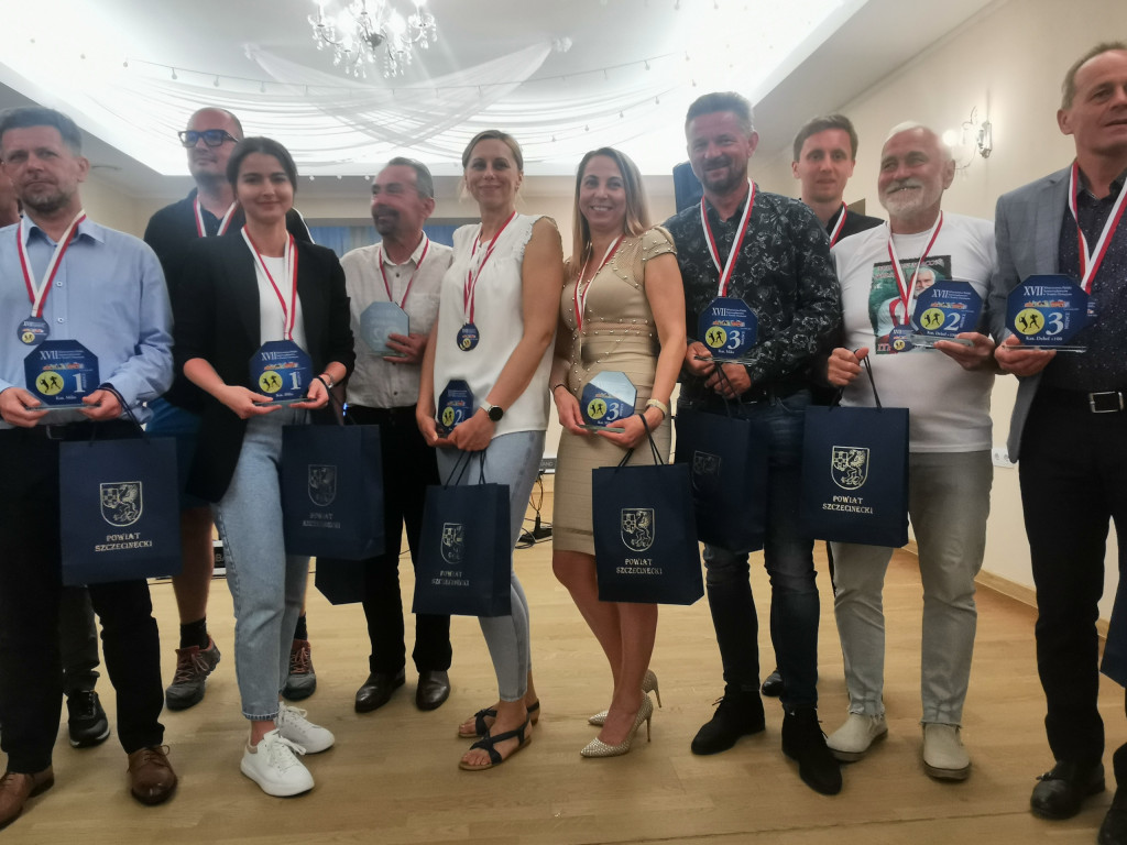 TENIS ZIEMNY. XVII Mistrzostwa Polski Samorządowców
