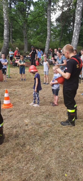 Dzieci ze Starego Chwalimia powitały wakacje!