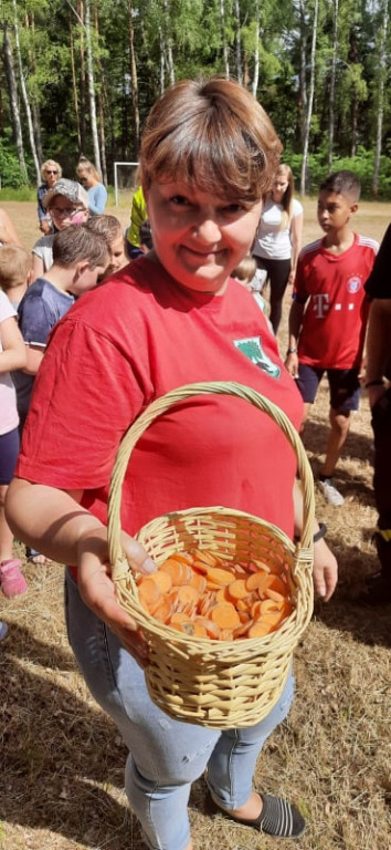 Dzieci ze Starego Chwalimia powitały wakacje!