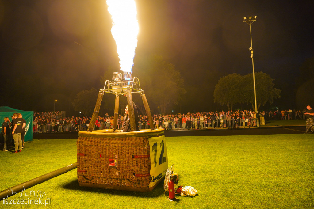 Festiwal Balonowy w Szczecinku 2021. Gala nocna [ZDJĘCIA, WIDEO]