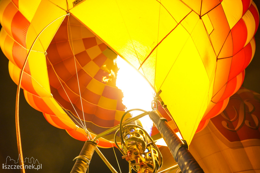 Festiwal Balonowy w Szczecinku 2021. Gala nocna [ZDJĘCIA, WIDEO]