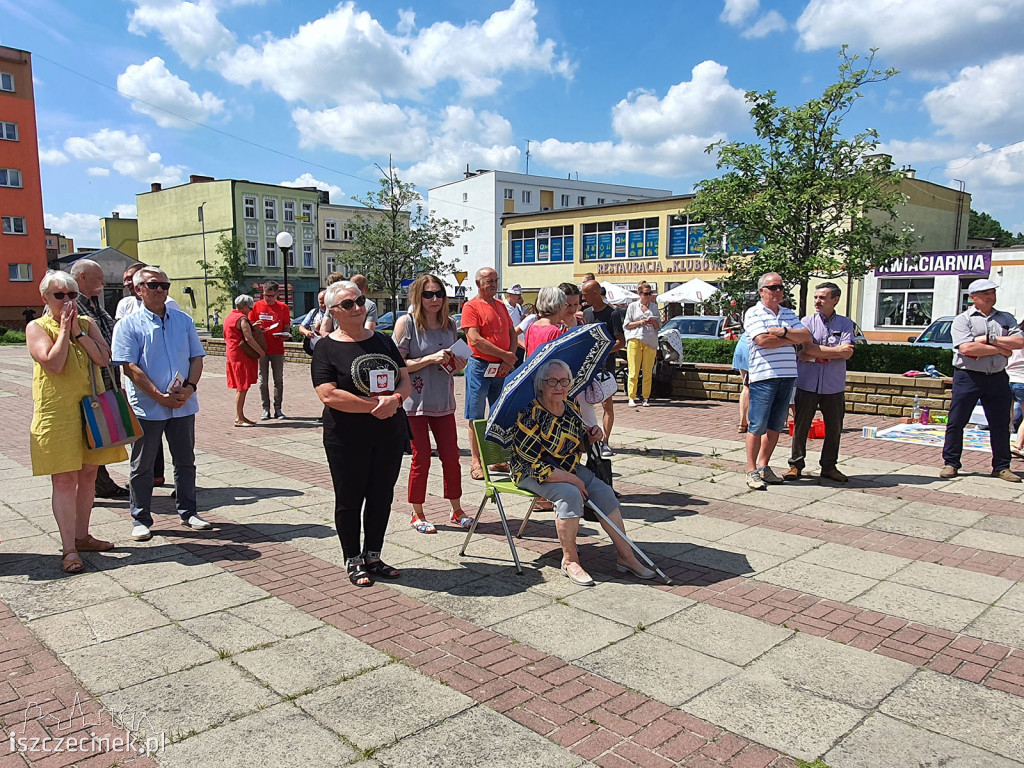 Piknik demokratyczny Tour de Konstytucja, dotarł do Czarnego