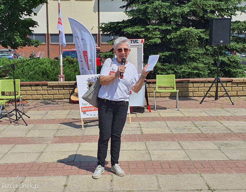 Piknik demokratyczny Tour de Konstytucja, dotarł do Czarnego