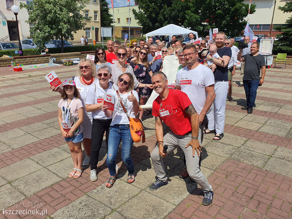 Piknik demokratyczny Tour de Konstytucja, dotarł do Czarnego