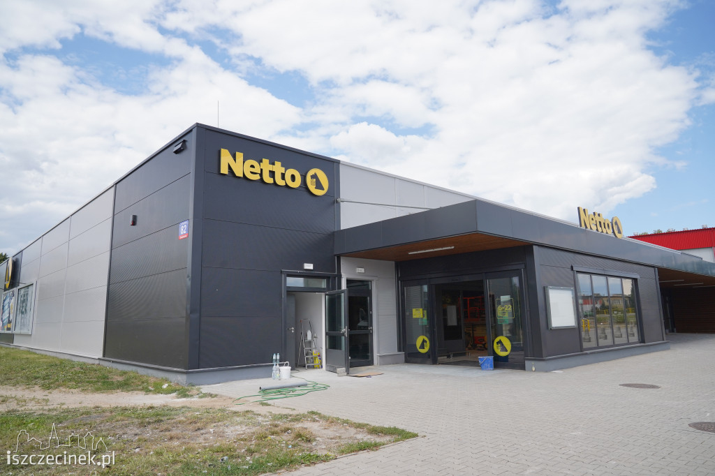 Netto w Szczecinku tuż przed otwarciem