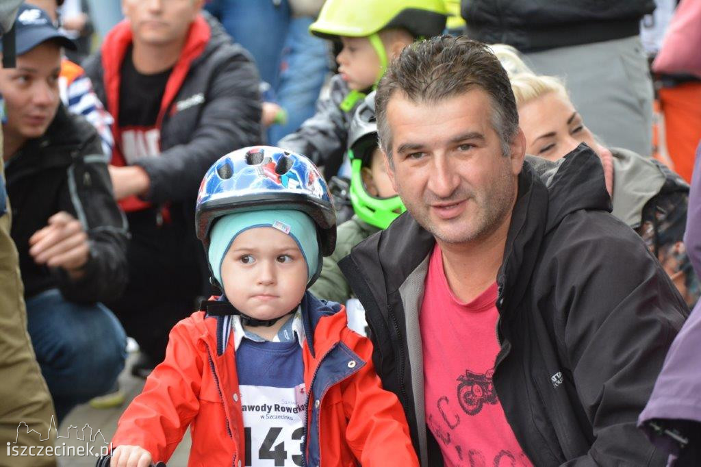 Młodzi rowerzyści ścigali się na Strefie Aktywnego Wypoczynku
