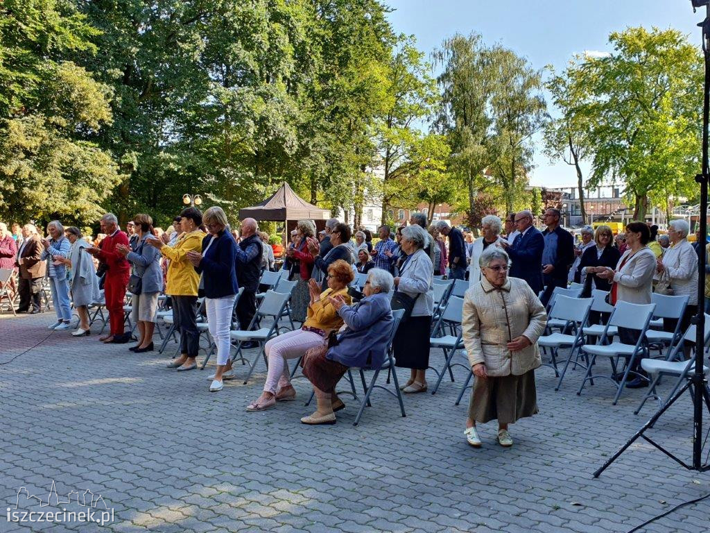 Dzieło Prymasa Tysiąclecia żyje w sercach wiernych