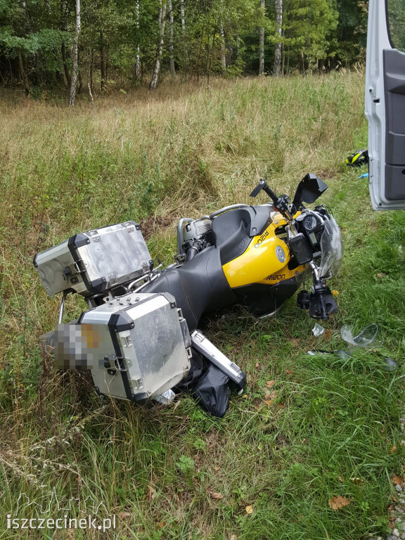 Zderzenie motocyklisty z jeleniem. Niecodzienne zdarzenie na drodze