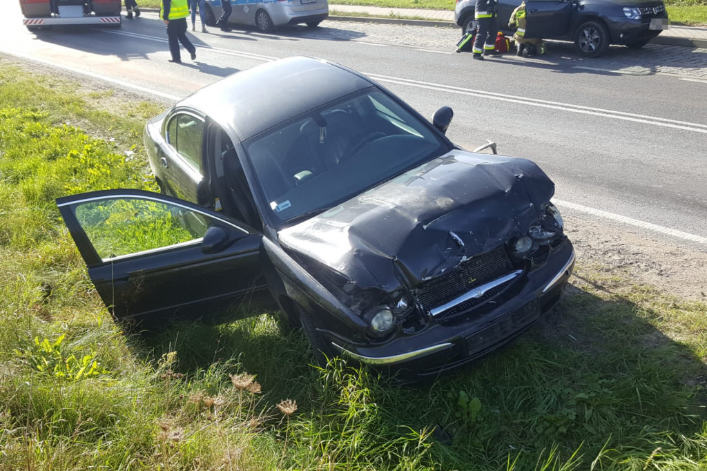 Zderzenie dwóch samochodów na ul. Pilskiej w Szczecinku