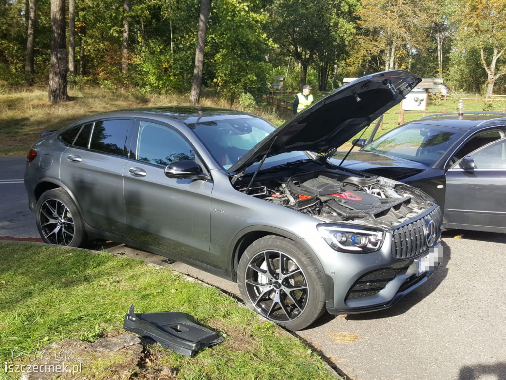 BORNE SULINOWO. Audi uderzyło w Mercedesa