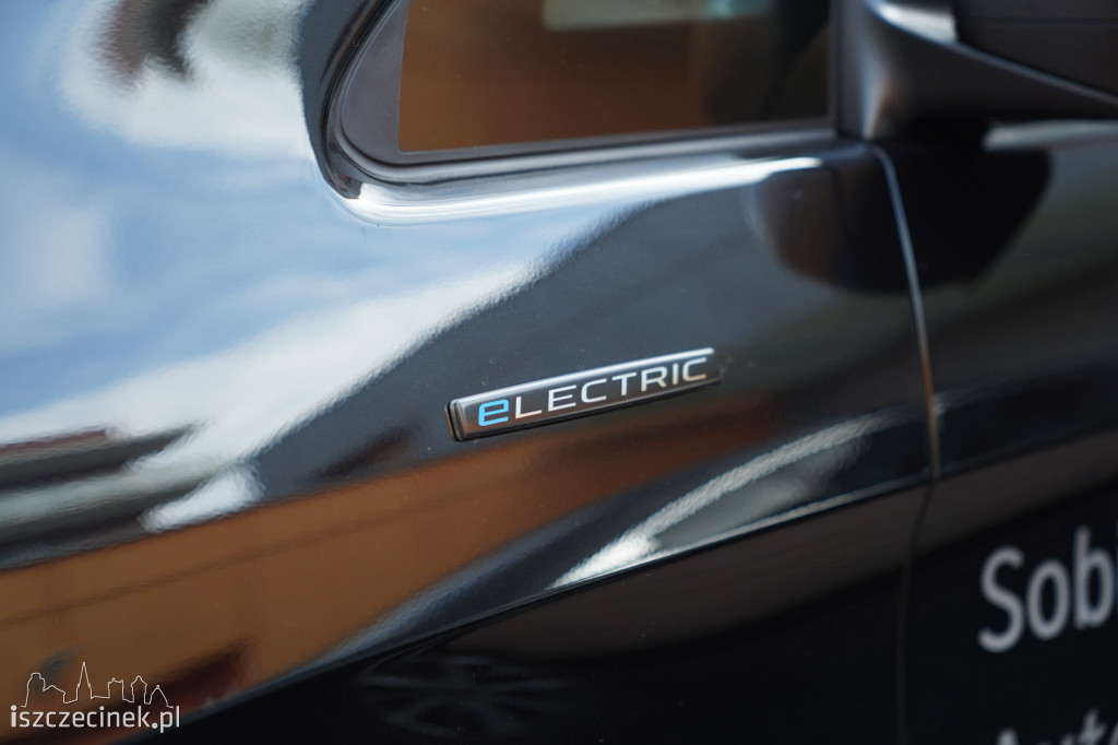 Tak będzie wyglądał nowy samochód straży miejskiej? Ruszyły testy elektrycznego auta