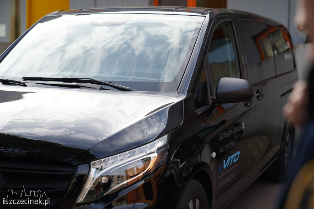 Tak będzie wyglądał nowy samochód straży miejskiej? Ruszyły testy elektrycznego auta