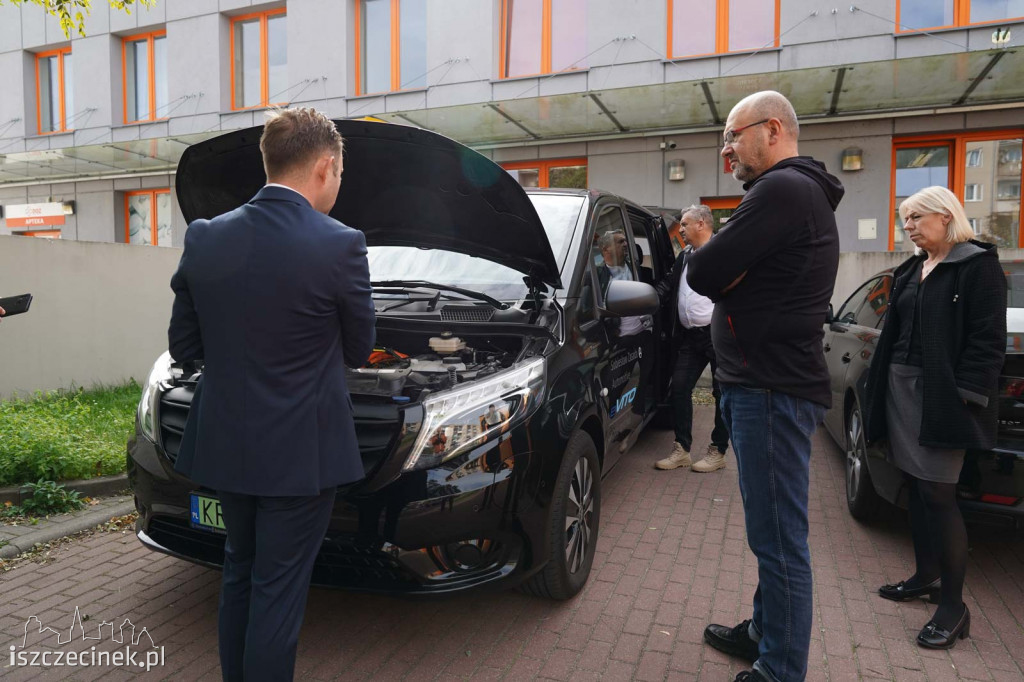 Tak będzie wyglądał nowy samochód straży miejskiej? Ruszyły testy elektrycznego auta