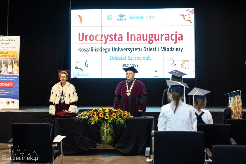 Koszaliński Uniwersytet Dzieci i Młodzieży zainaugurował rok akademicki 2021/2022