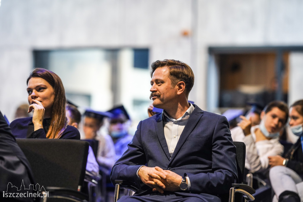 Koszaliński Uniwersytet Dzieci i Młodzieży zainaugurował rok akademicki 2021/2022