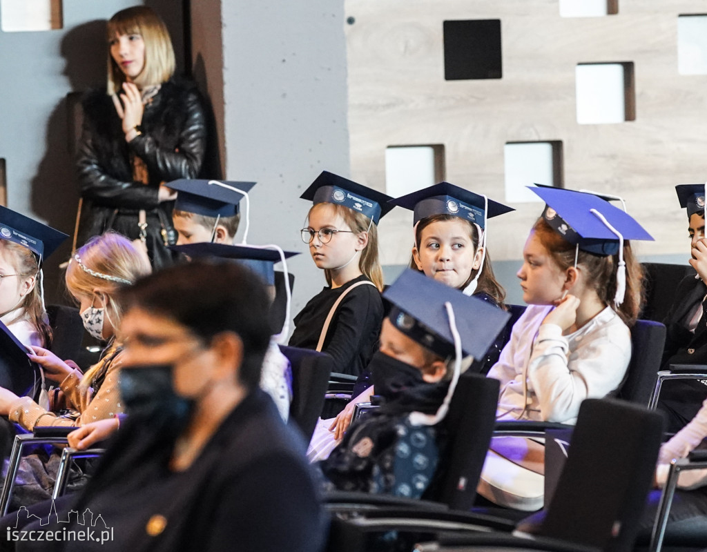 Koszaliński Uniwersytet Dzieci i Młodzieży zainaugurował rok akademicki 2021/2022