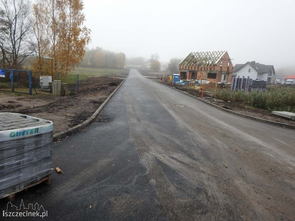 Na osiedlu Świątki budują nowe drogi