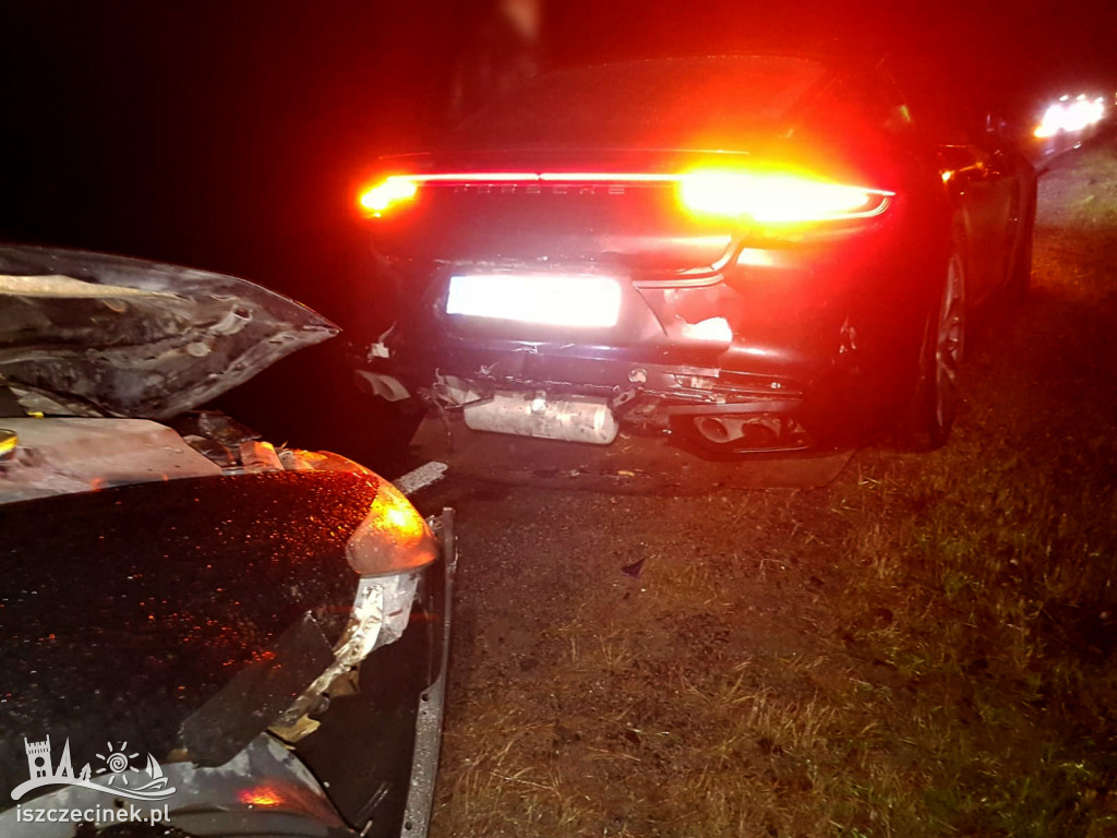 Kolizja z udziałem luksusowego porsche. Niebezpiecznie na DK-25