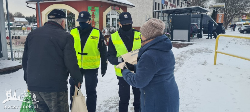 Bądź widoczny - policjanci dbają o bezpieczeństwo pieszych!