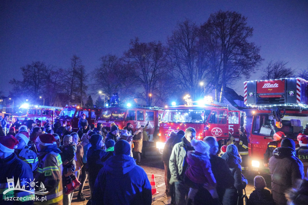 Strażacki Konwój Świętego Mikołaja w Szczecinku