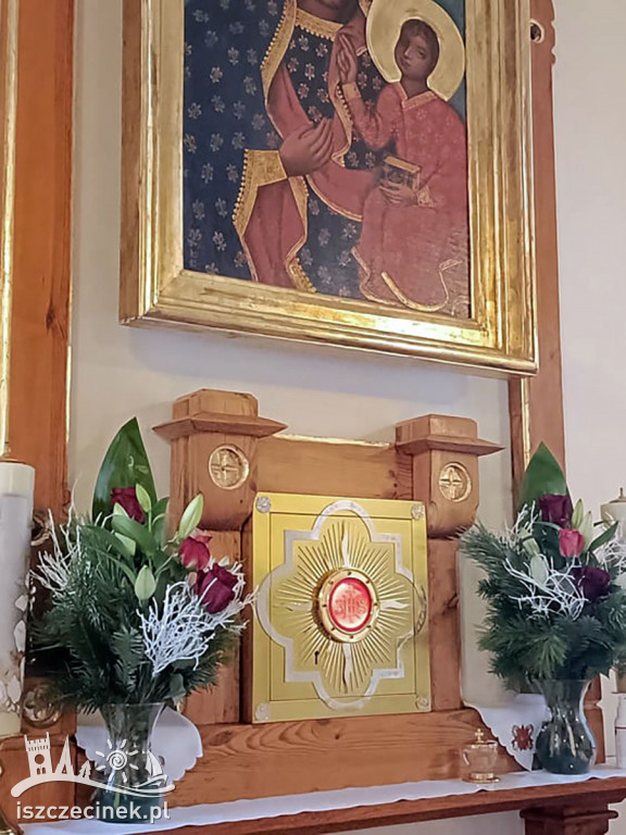 Kościół pw. Matki Boskiej Królowej Polski w Polnem