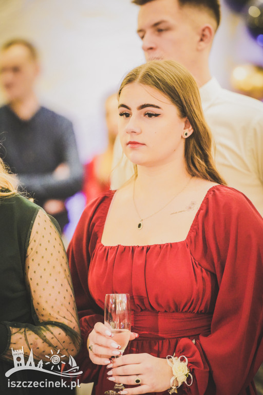 Sezon studniówkowy rozpoczęty! Studniówka Zespołu Szkół nr 2 w Szczecinku