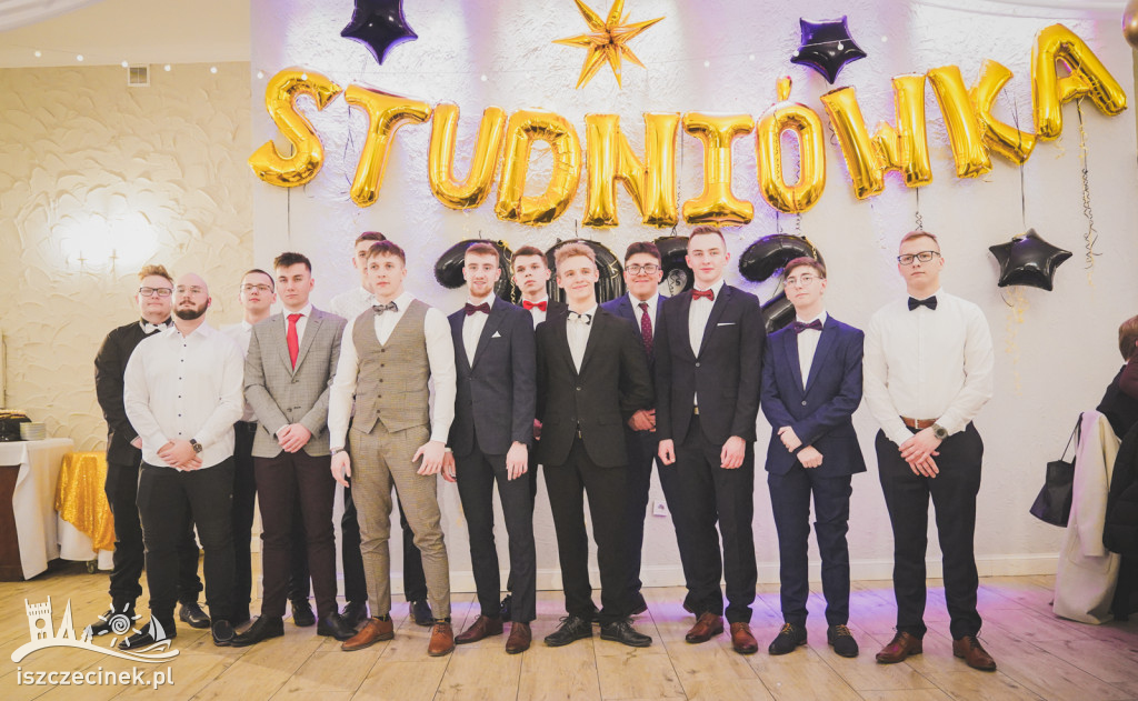 Sezon studniówkowy rozpoczęty! Studniówka Zespołu Szkół nr 2 w Szczecinku