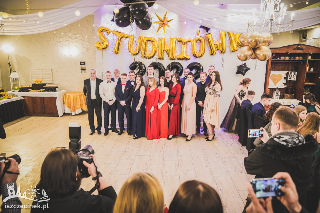 Sezon studniówkowy rozpoczęty! Studniówka Zespołu Szkół nr 2 w Szczecinku