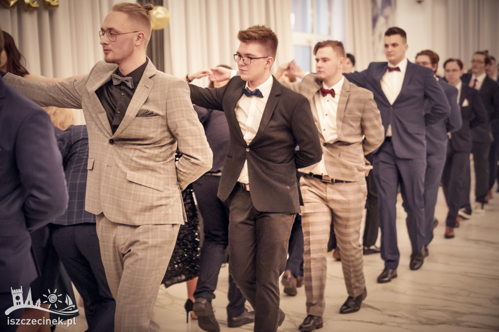 Studniówki 2022: Tak balowali uczniowie Ekonomika