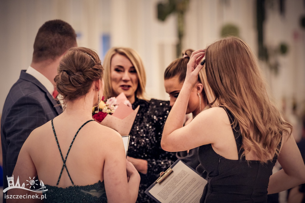 Studniówki 2022: Tak balowali uczniowie Ekonomika