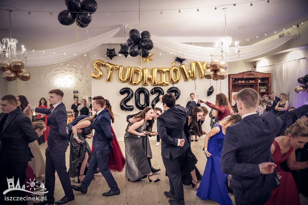 Studniówki 2022: Tak bawili się uczniowie Rolniczaka
