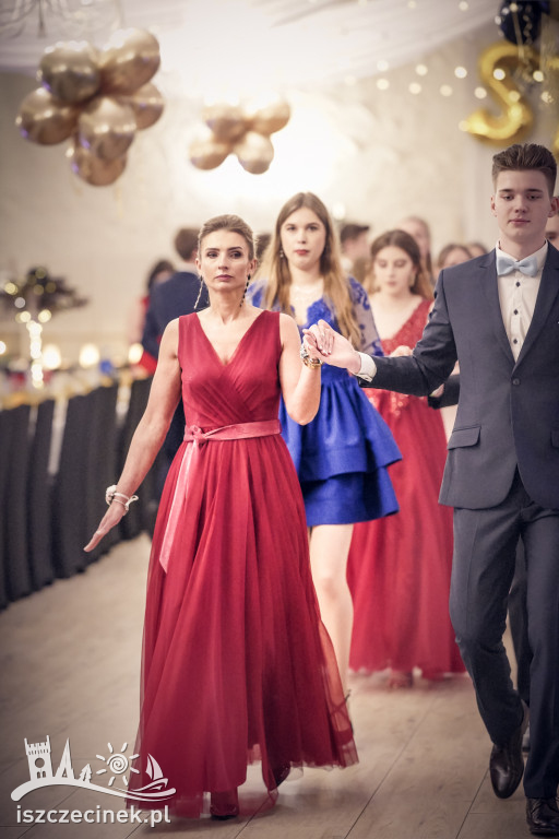 Studniówki 2022: Tak bawili się uczniowie Rolniczaka