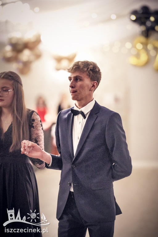 Studniówki 2022: Tak bawili się uczniowie Rolniczaka
