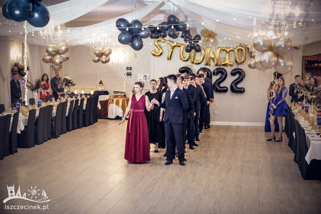 Studniówki 2022: Tak bawili się uczniowie Rolniczaka