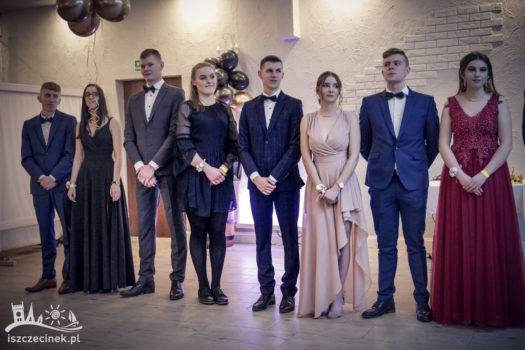 Studniówki 2022: Tak bawili się uczniowie Rolniczaka