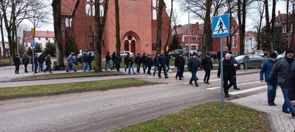 Męski Różaniec ponownie na ulicach Szczecinka