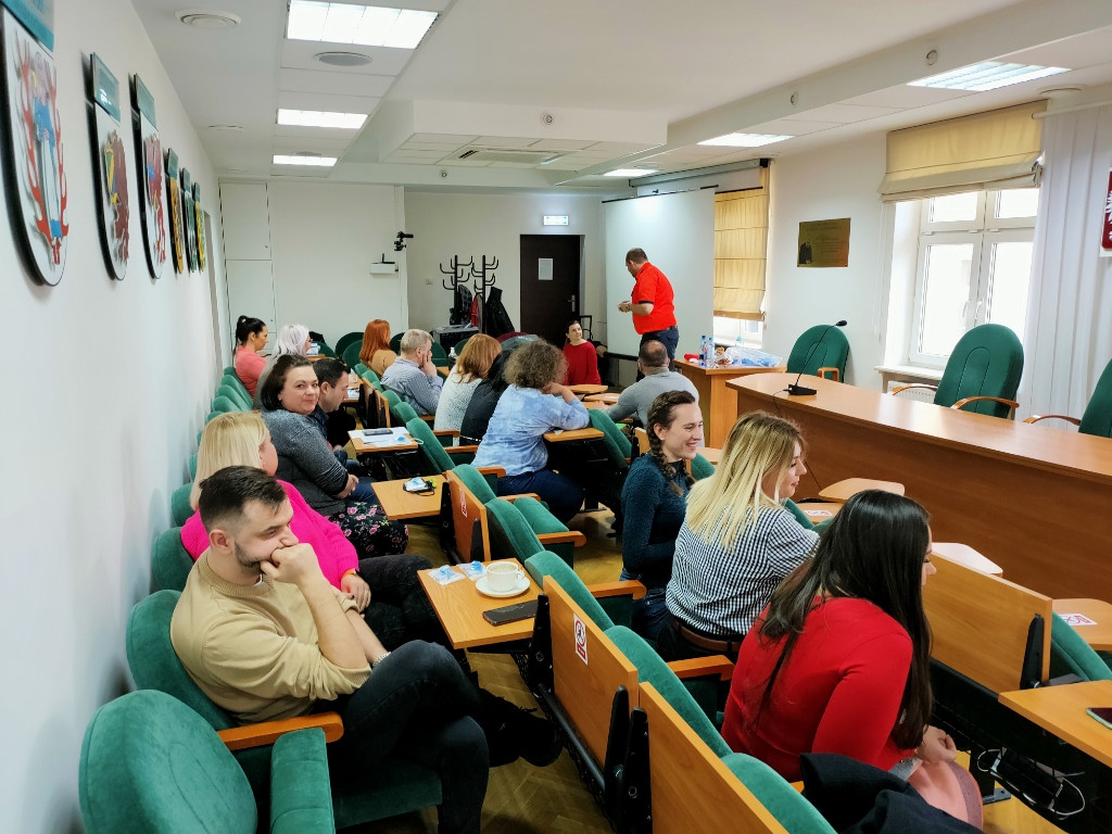 Pracownicy starostwa przeszkoleni z pierwszej pomocy