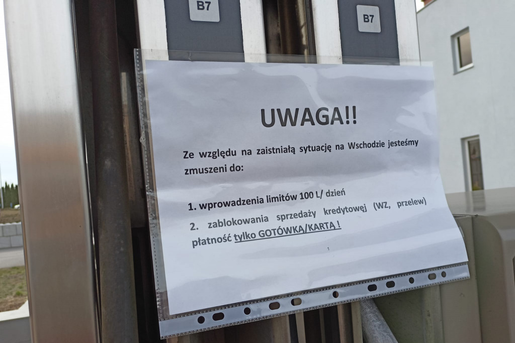 Panika na stacjach benzynowych. PKN Orlen: Paliwa nie zabraknie