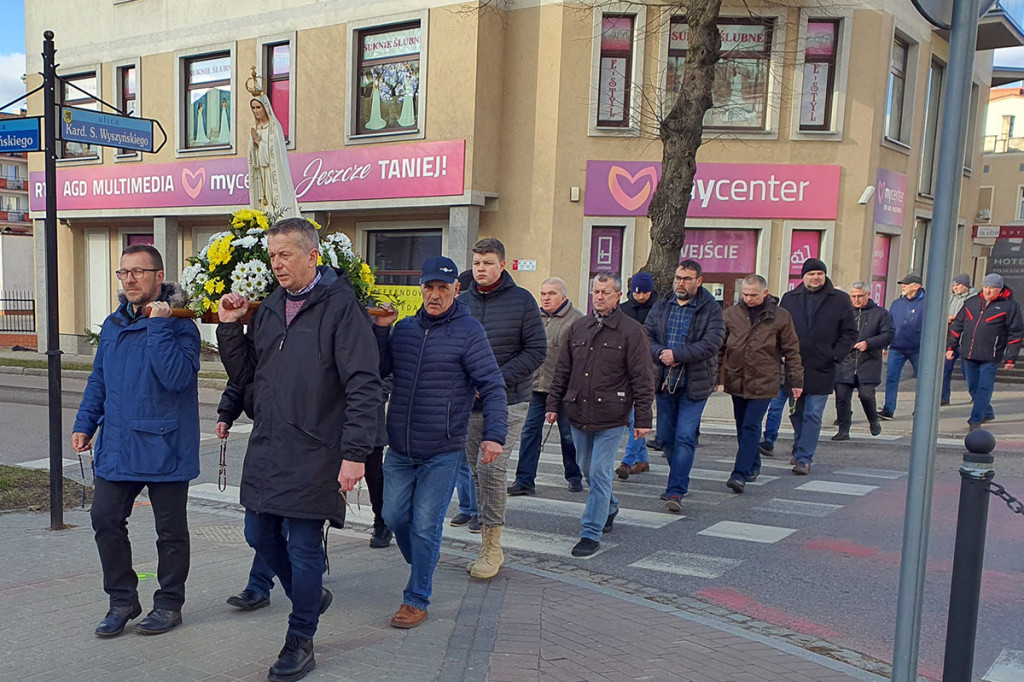 Męski Różaniec – tym razem w intencji pokoju na świecie