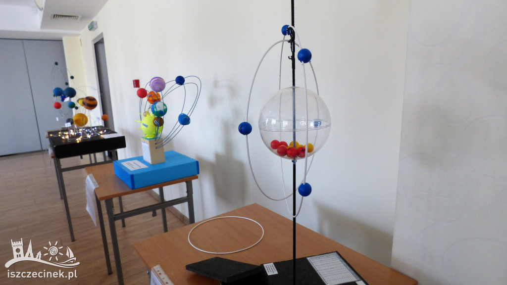 Stworzyli modele atomu, makietę wulkanu, wytłumaczyli twierdzenie Pitagorasa…